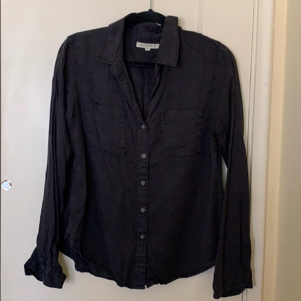 Black shirt
